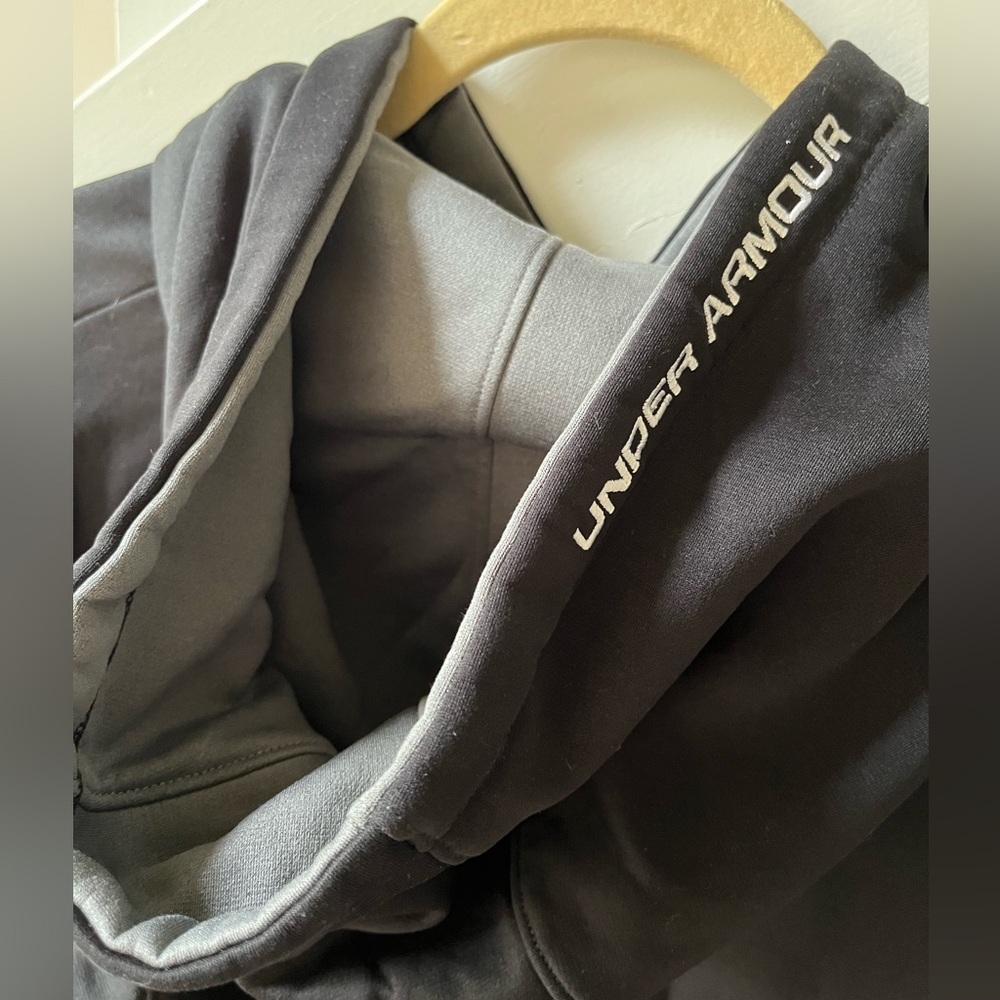 Under Armour Hoodie - Picture 3 of 4